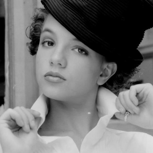 Η Μπρίτνεϊ Σπίαρς, πριν από 20 χρόνια -Εφηβη και με σγουρά μαλλιά [εικόνες] | iefimerida.gr 8