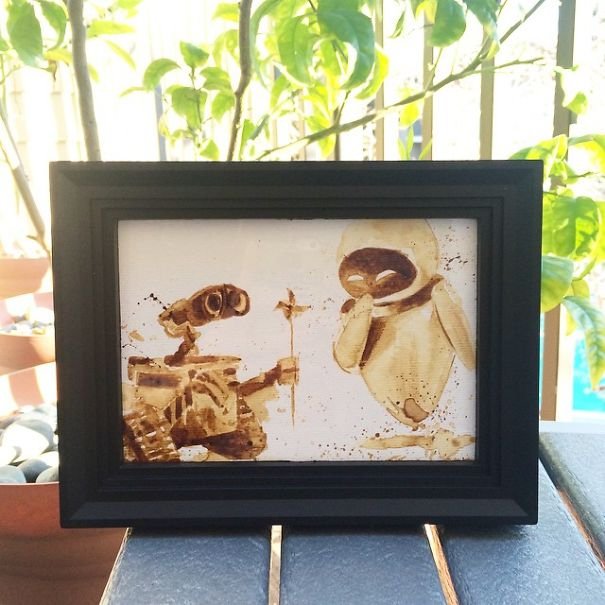 Ζωγραφίζοντας με καφέ: Κύπρια καλλιτέχνις φτιάχνει εκπληκτικά σχέδια με χρώμα απ' το φλιτζάνι [εικόνες] | iefimerida.gr 7