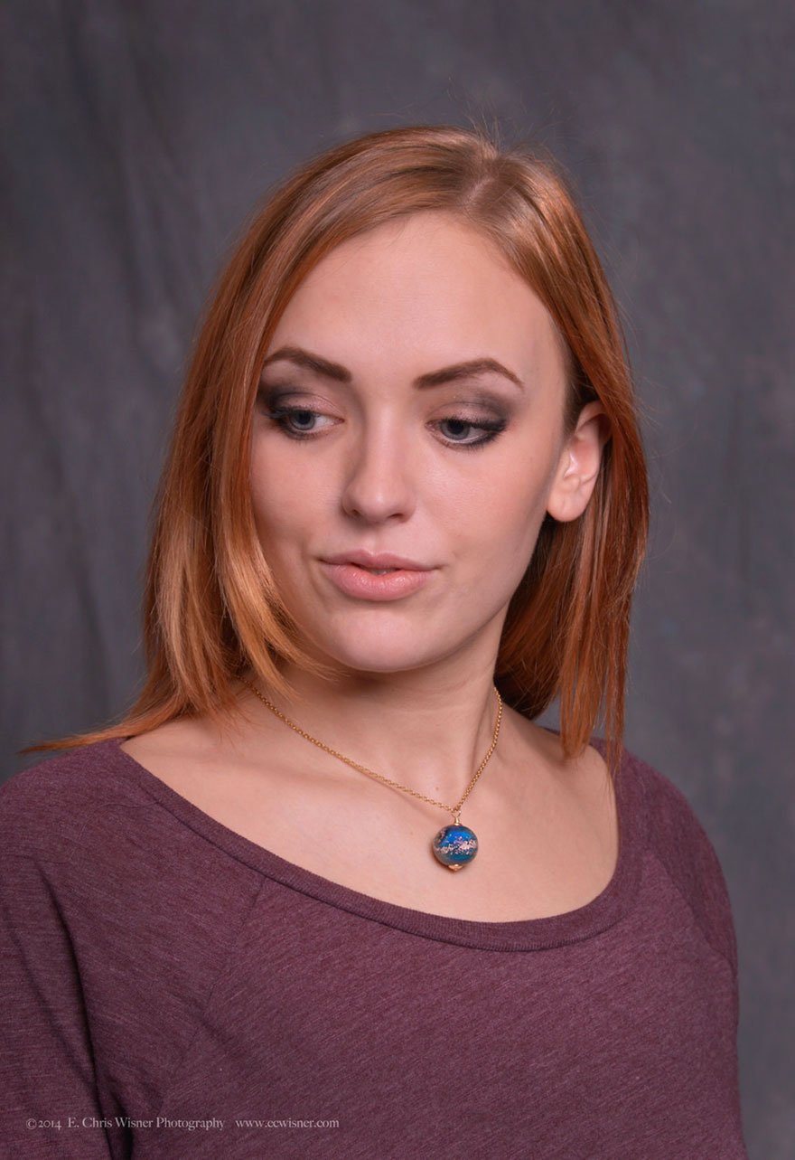 Φορέστε τους αγαπημένους σας στο... λαιμό σας: Κοσμήματα και χάντρες διακοσμημένα με την τέφρα των νεκρών [εικόνες] | iefimerida.gr 6