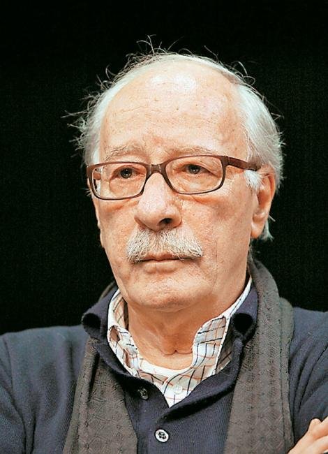 Πέθανε ο θεατράνθρωπος Διαγόρας Χρονόπουλος, επί δέκα χρόνια διευθυντής του Θεάτρου Τέχνης | iefimerida.gr 0