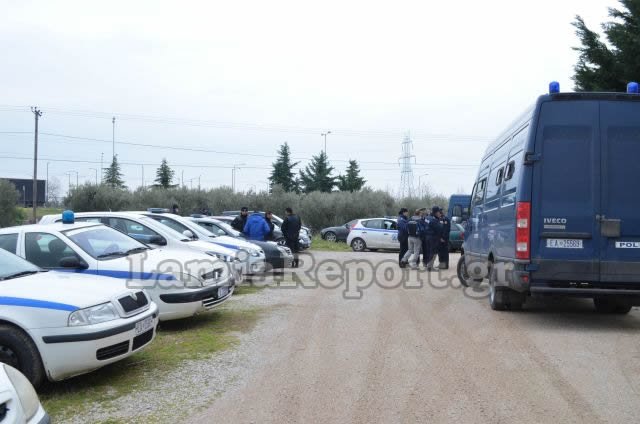 Επέστρεψε στις φυλακές Δομοκού ο ισοβίτης Επαμεινώνδας Κορκονέας [εικόνες] | iefimerida.gr 5