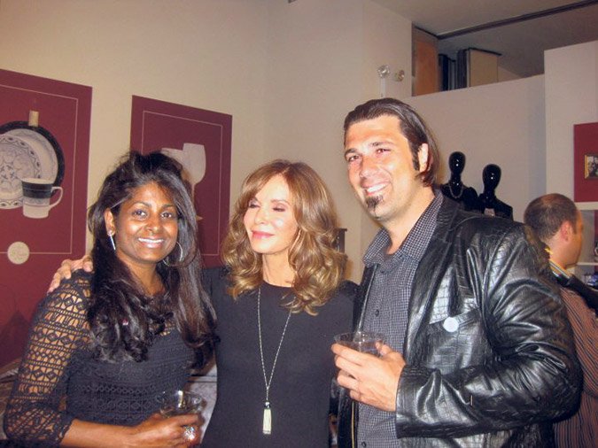 Ο 40άρης κομμωτής από την Αίγινα που αποθεώνουν οι ΗΠΑ  [εικόνες] | iefimerida.gr 4