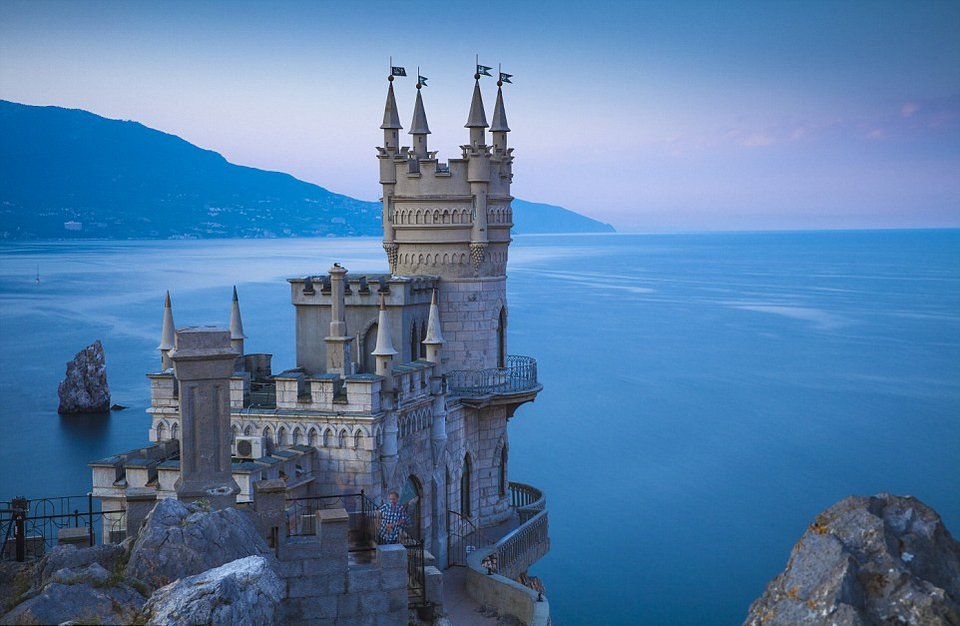 Daily Mail: Αυτά είναι τα πιο παραμυθένια μέρη στον κόσμο -Ενα και στην Ελλάδα [εικόνες] | iefimerida.gr 10