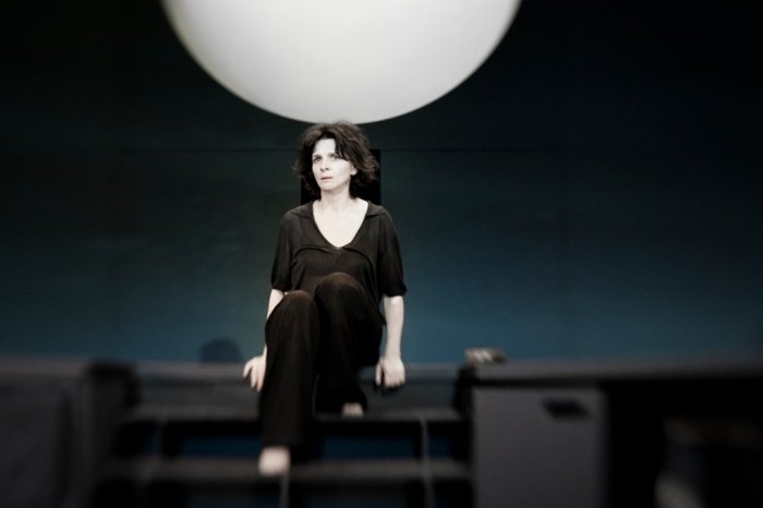 H Zιλιέτ Μπινός ιδανική Αντιγόνη του Σοφοκλή  [εικόνες] | iefimerida.gr 1