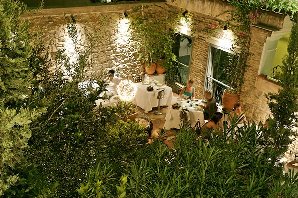 Επτά αστέρια Michelin σε 5 εστιατόρια της Αθήνας [εικόνες & λίστα] | iefimerida.gr 0