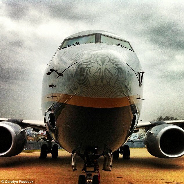 H ζωή μίας αεροσυνοδού σε ιδιωτικό τζετ: Πανάκριβα δώρα, χλιδή και πονηρές προτάσεις [εικόνες] | iefimerida.gr 6