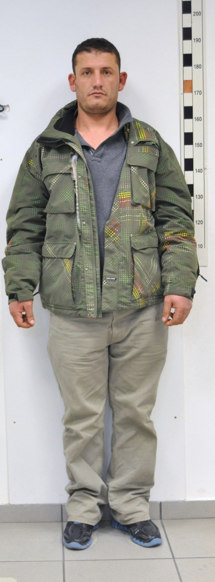 Aυτός είναι ο Αλβανός serial killer που δολοφόνησε την εικαστικό στη Νάξο και ο συνεργός του [εικόνες] | iefimerida.gr 1