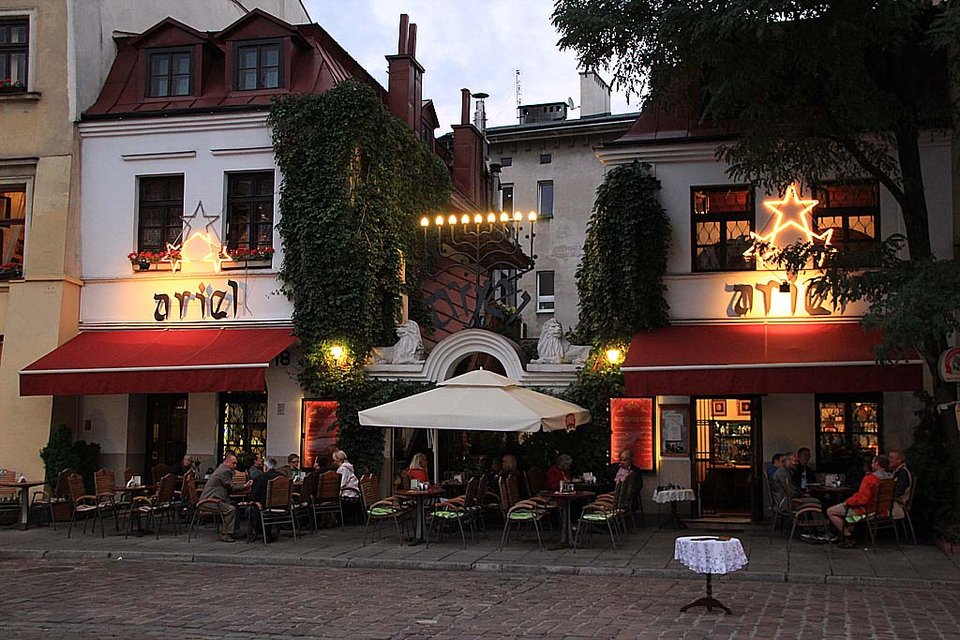 Κρακοβία, η άγνωστη πόλη της Πολωνίας που μεταμορφώθηκε σε «διαμάντι» σε δέκα χρόνια [εικόνες] | iefimerida.gr 4