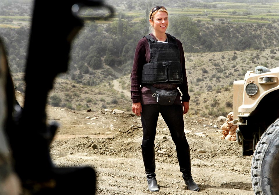 Στο νοσοκομείο με επιπλοκές η δημοσιογράφος Λάρα Λόγκαν -Την είχαν βιάσει 300 άνδρες στην Πλατεία Ταχρίρ [εικόνες] | iefimerida.gr 5