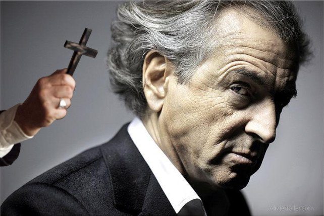 Από τον ιουδαϊσμό στον καθολικισμό -Η αδελφή του φιλοσόφου Μπερνάρ Ανρί Λεβύ εκπλήσσει [εικόνες] | iefimerida.gr 3