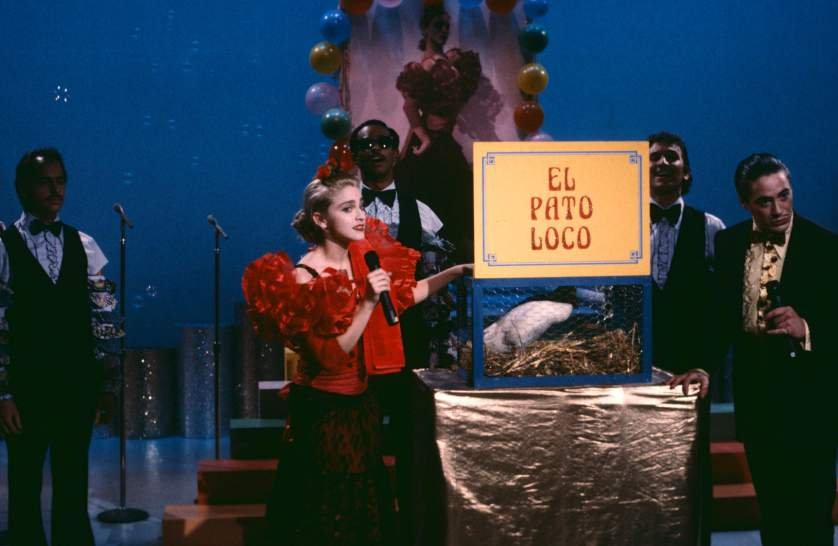 Η Τσικόνε που έγινε Madonna -Η μεταμόρφωση της σταρ μέσα στις δεκαετίες [εικόνες] | iefimerida.gr 8