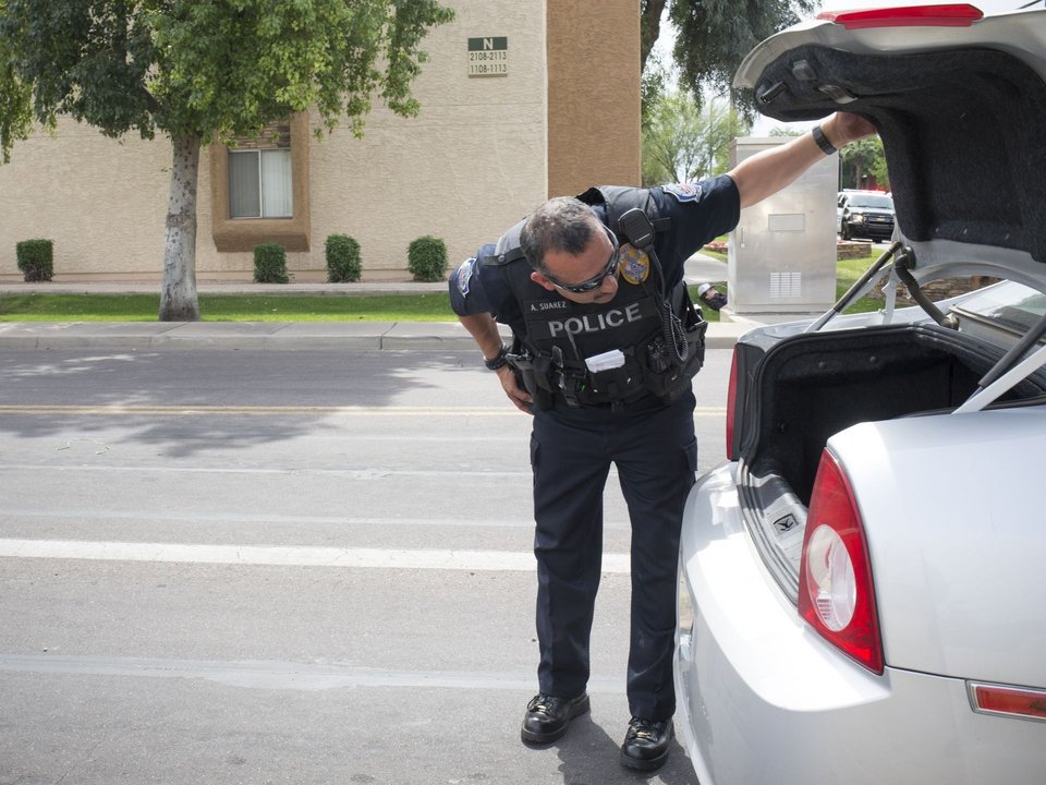 Νεοναζί πυροβόλησε έξι ανθρώπους σε μοτέλ στην Αριζόνα -Ενας νεκρός [εικόνες & βίντεο] | iefimerida.gr 9
