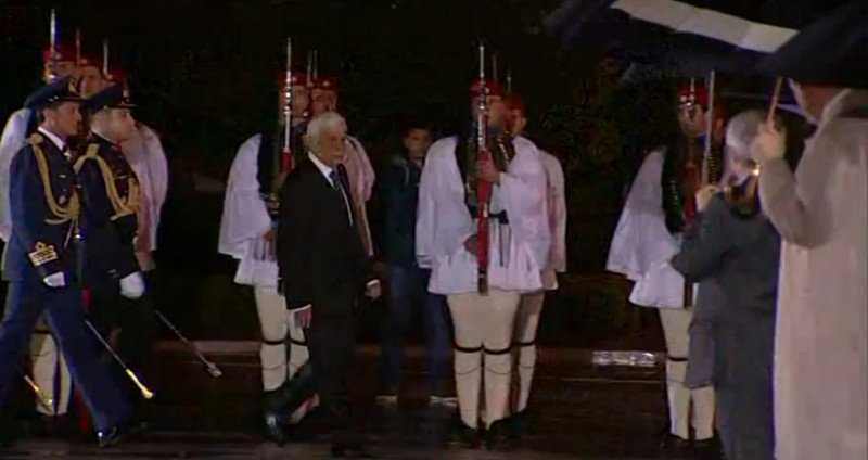 Ορκίστηκε ο νέος Πρόεδρος της Δημοκρατίας - Ολα όσα έγιναν στην ορκωμοσία [εικόνες & βίντεο] | iefimerida.gr 42