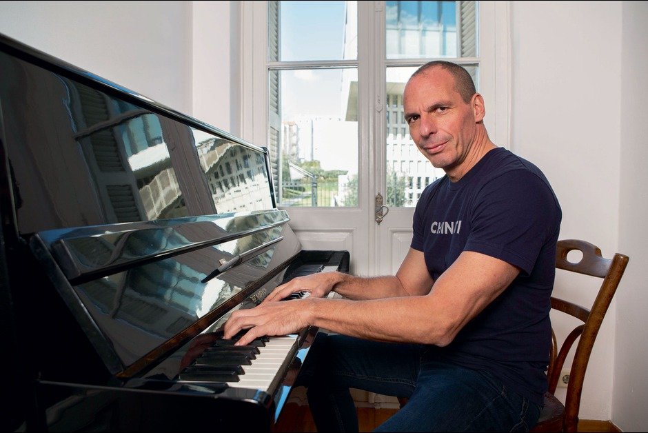 Ο Γιάνης Βαρουφάκης και η σύζυγός του σε ηλικία 5 ετών [εικόνες] | iefimerida.gr 5