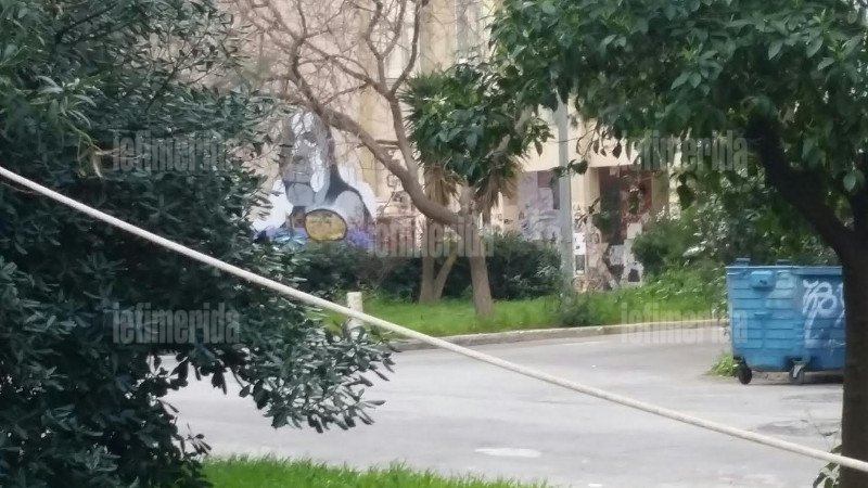Σοκ: Δεν είναι μόνο το μαύρο γκράφιτι στη Στουρνάρη -Το Πολυτεχνείο είναι καλυμμένο με... ζωγραφιές σπιθαμή προς σπιθαμή [εικόνες] | iefimerida.gr 6