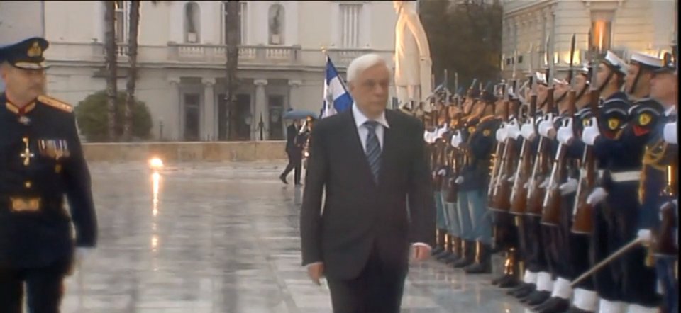 Ορκίστηκε ο νέος Πρόεδρος της Δημοκρατίας - Ολα όσα έγιναν στην ορκωμοσία [εικόνες & βίντεο] | iefimerida.gr 5