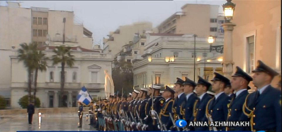 Ορκίστηκε ο νέος Πρόεδρος της Δημοκρατίας - Ολα όσα έγιναν στην ορκωμοσία [εικόνες & βίντεο] | iefimerida.gr 1