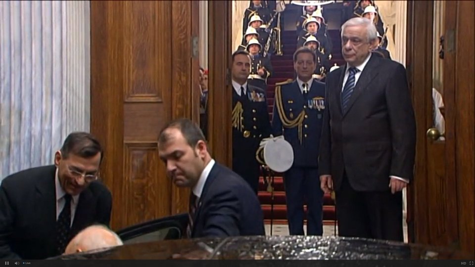 Συγκίνηση στο Προεδρικό Μέγαρο – Παπούλιας: Αναλαμβάνετε σε δύσκολη περίοδο, η νέφωση είναι πυκνή και χαμηλή [εικόνες] | iefimerida.gr 11