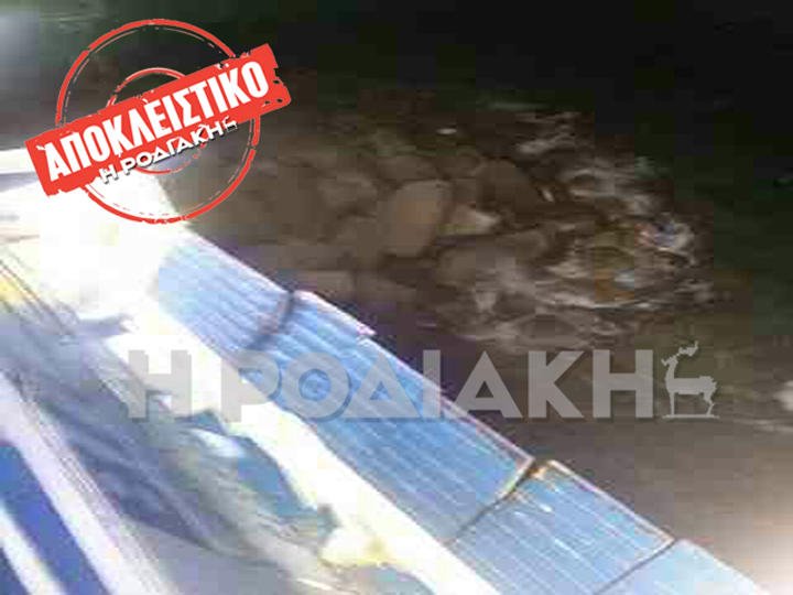 Στο λιμάνι της Κάσου προσάραξε το «Βιτσέντζος Κορνάρος» [εικόνες&βίντεο] | iefimerida.gr 0