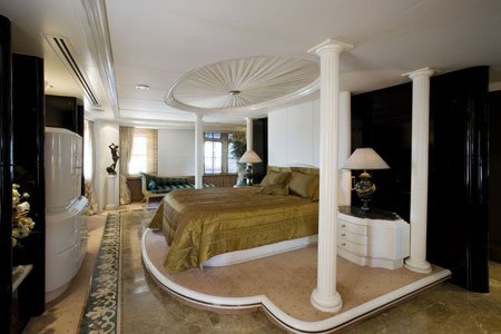 Στον Ερντογάν το γιοτ Ατατούρκ: Η θαλαμηγός της υπέρτατης (κιτς) χλιδής [εικόνες] | iefimerida.gr 28