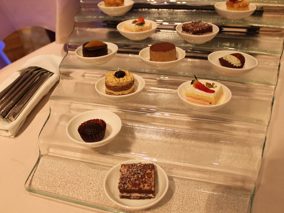 Αυτό είναι το καλύτερο αεροδρόμιο στον κόσμο -Πισίνες, χλιδάτα εστιατόρια και γυμναστήρια αντί για... αίθουσες αναμονής [εικόνες] | iefimerida.gr 15