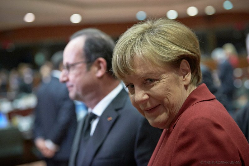 Το backstage της χθεσινής Συνόδου Κορυφής: Η πρωθυπουργός που φόρεσε τα ίδια ρούχα με τη Μέρκελ και το βλέμμα-καρφί στον Τσίπρα [εικόνες] | iefimerida.gr 12