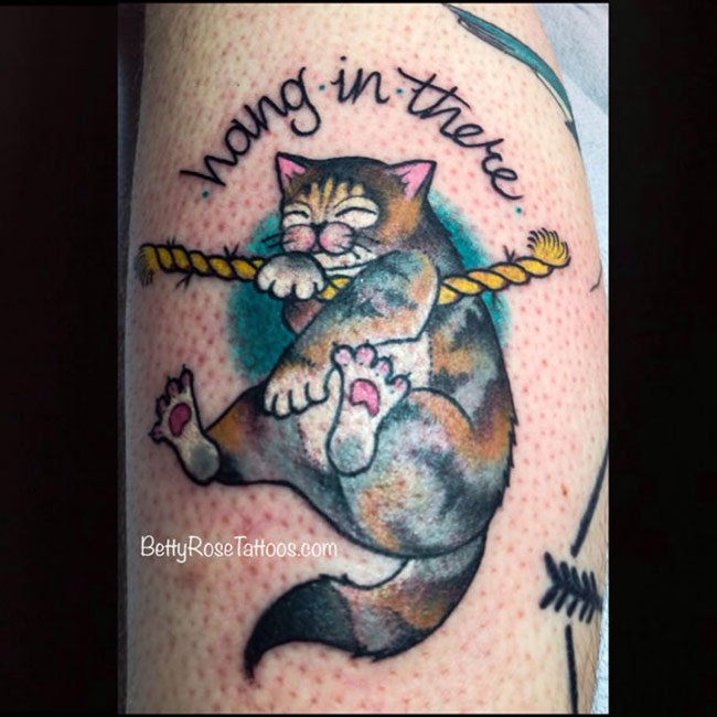 Νέα τάση στο τατουάζ -Γράμματα παντού [εικόνες] | iefimerida.gr 3