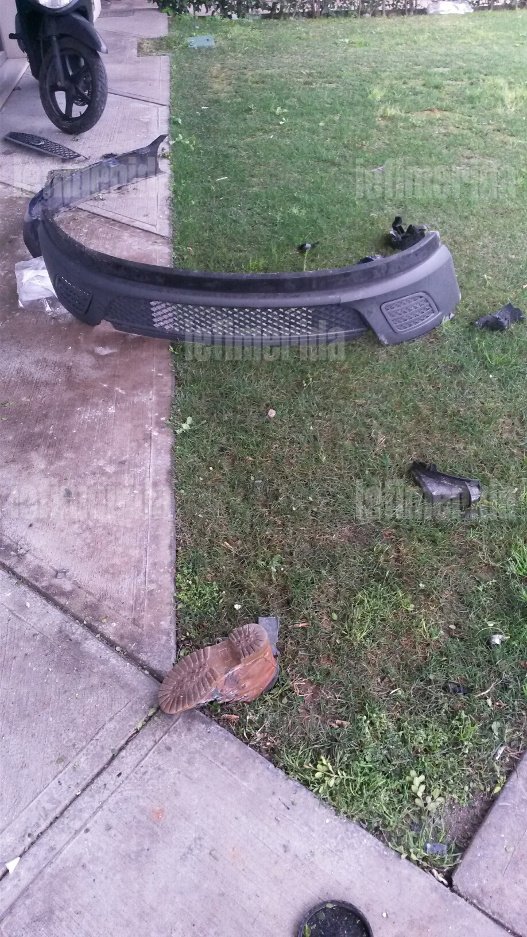 Απίστευτο τροχαίο στην Κηφισίας με ένα νεκρό -ΙΧ «καρφώθηκε» σε κατάστημα Ταχυδρομικού Ταμιευτηρίου [εικόνες] | iefimerida.gr 1