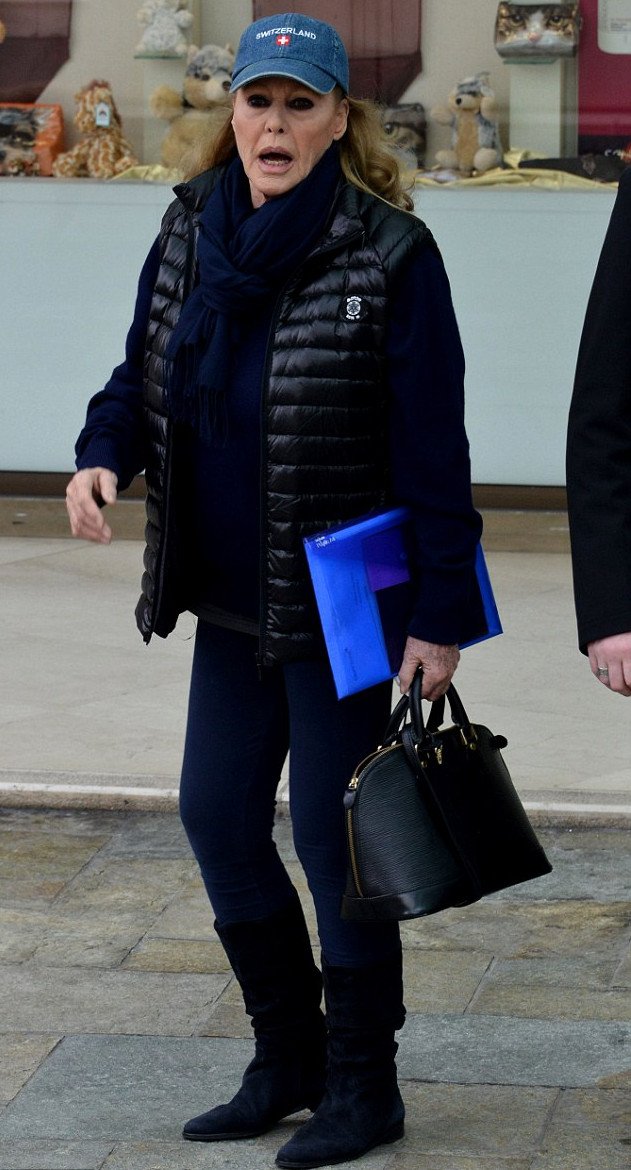 Ετσι είναι σήμερα η Ούρσουλα Αντρες -Κάποτε, το απόλυτο κορίτσι του Τζέιμς Μποντ [εικόνες] | iefimerida.gr 2