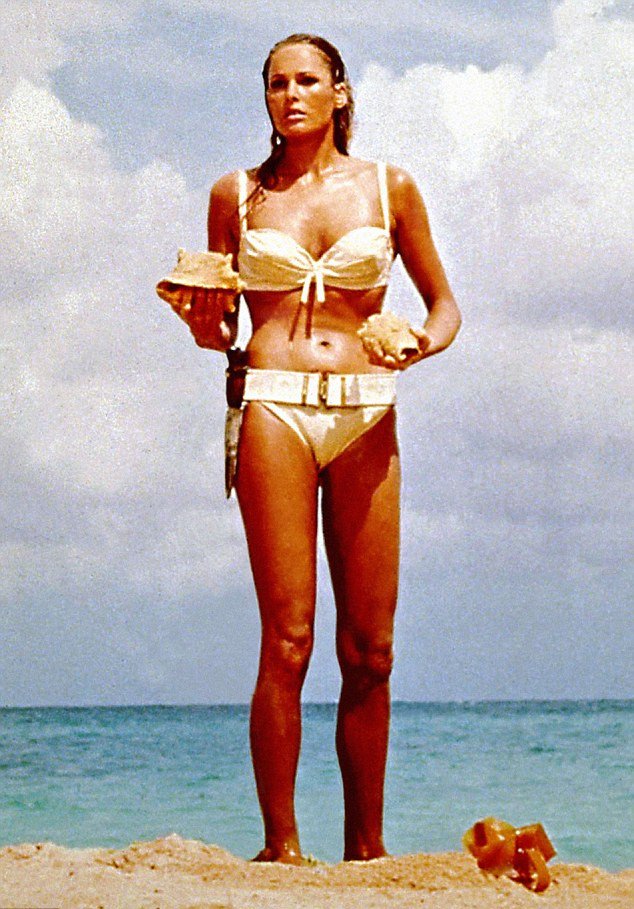 Ετσι είναι σήμερα η Ούρσουλα Αντρες -Κάποτε, το απόλυτο κορίτσι του Τζέιμς Μποντ [εικόνες] | iefimerida.gr 5