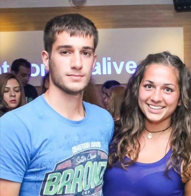 Ο ρόλος που έπαιξε η αδελφή του Βαγγέλη Γιακουμάκη [εικόνες] | iefimerida.gr 0