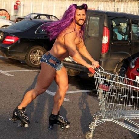 Ετσι είναι οι μέσοι Αμερικανοί -Δείτε ανθρώπους να ψωνίζουν σε σούπερ μάρκετ [εικόνες] | iefimerida.gr 10