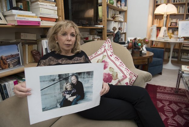 «Καληνύχτα αγαπημένη» -Τα σημειώματα που «στέλνει» στη σύζυγό του ο Βολίνσκι που δολοφονήθηκε στο Charlie Hebdo [εικόνες] | iefimerida.gr 3