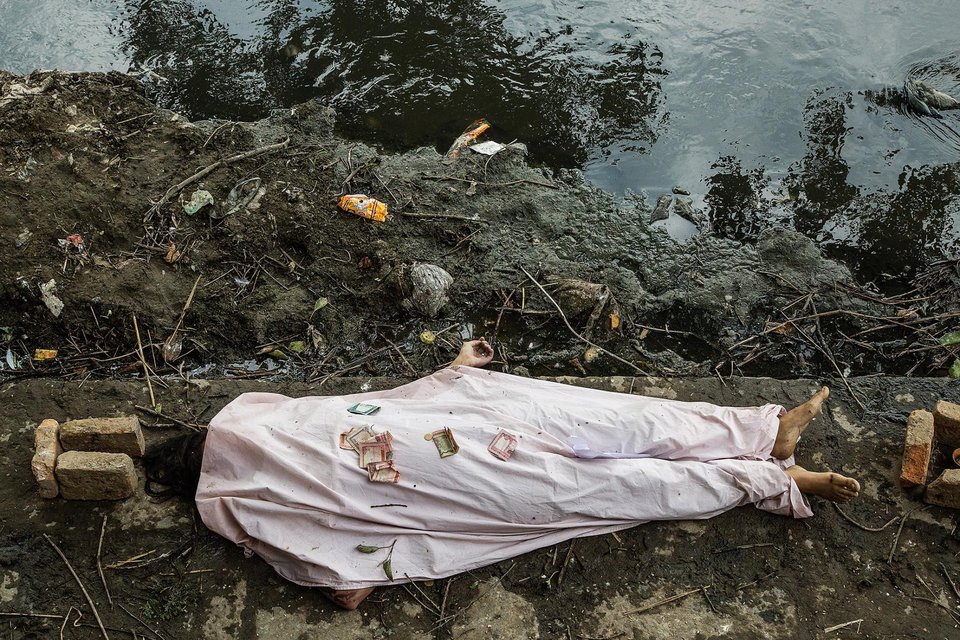 Νεπάλ: Περισσότεροι από 4.000 οι νεκροί από το σεισμό - Εικόνες καταστροφής [βίντεο] | iefimerida.gr 4