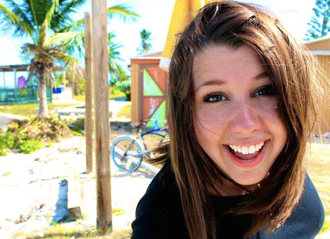 Η ζωγράφος που κάνει τη μουσική εικόνα: Φτιάχνει πίνακες από διάσημα τραγούδια [εικόνες] | iefimerida.gr 9