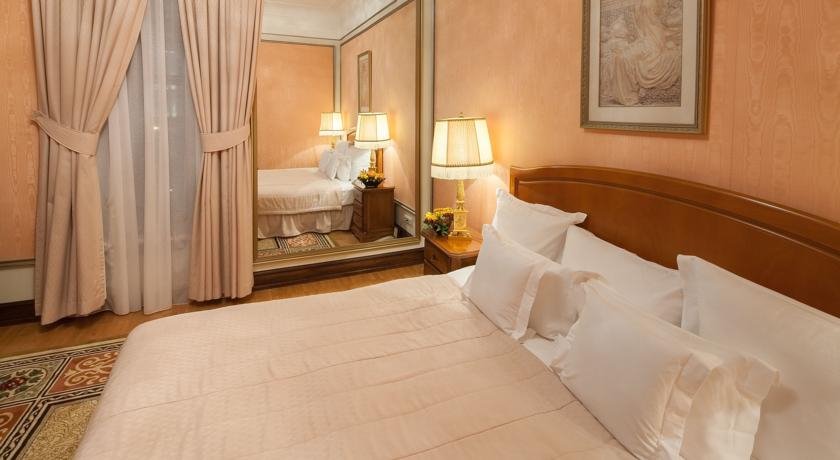 Το ιστορικό Μετροπόλ: Αυτό είναι το αρ νουβό ξενοδοχείο που μένει ο Τσίπρας στη Μόσχα [εικόνες] | iefimerida.gr 5