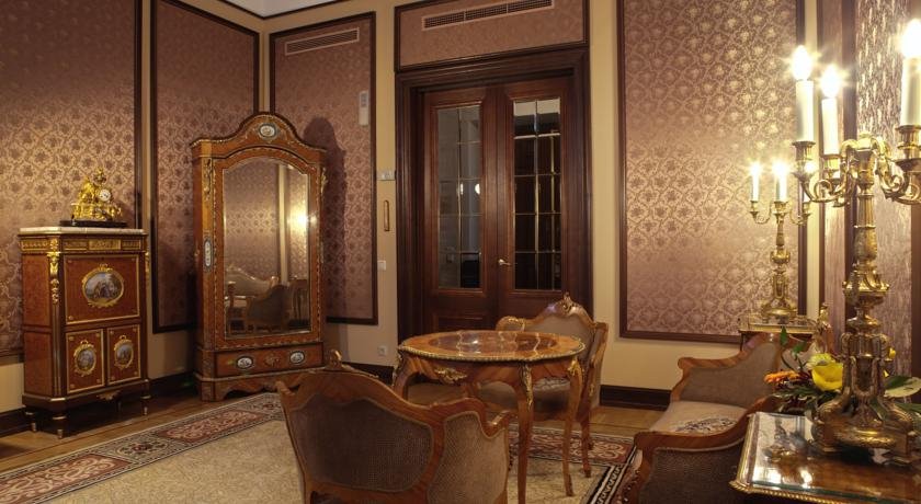 Το ιστορικό Μετροπόλ: Αυτό είναι το αρ νουβό ξενοδοχείο που μένει ο Τσίπρας στη Μόσχα [εικόνες] | iefimerida.gr 4