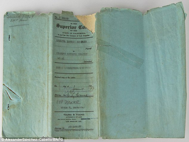 Η άγνωστη ζωή του Τσάρλι Τσάπλιν με την ανήλικη γυναίκα του [εικόνες] | iefimerida.gr 9