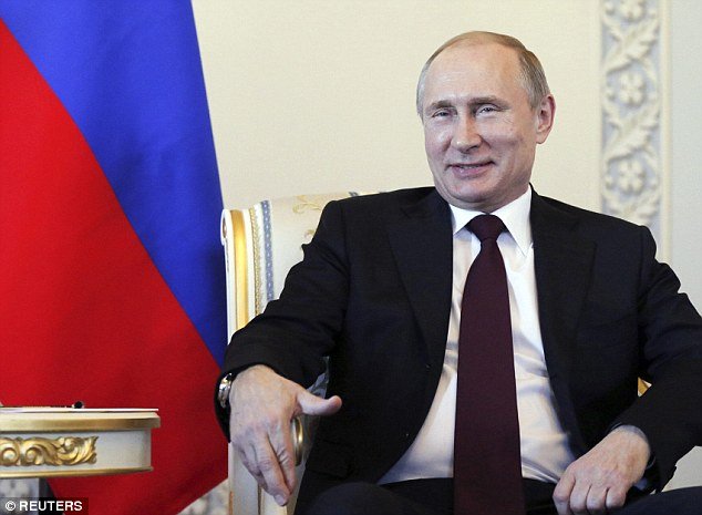 Η μεταμόρφωση του Πούτιν -Οι πλαστικές επεμβάσεις που έκανε και δείχνει νεότερος από ποτέ [εικόνες] | iefimerida.gr 10