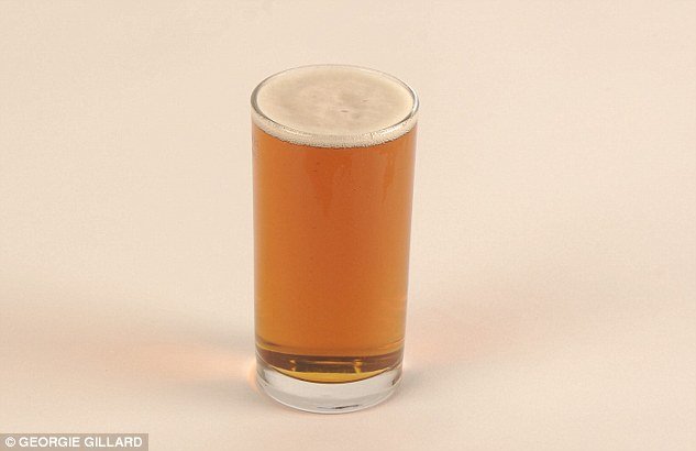 Πώς μοιάζουν 100 θερμίδες - Μιάμιση φέτα μπέικον ή ένα μπολ με φράουλες [εικόνες] | iefimerida.gr 18