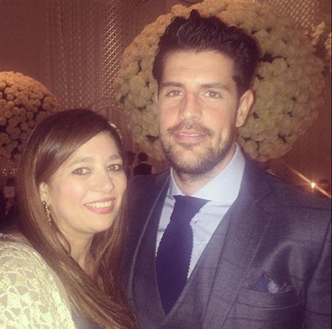 Μυθικός εφοπλιστικός γάμος στην Αθήνα -Το παραμυθένιο σκηνικό, τα εκατ. λουλούδια και ο Ρέμος [εικόνες] | iefimerida.gr 9