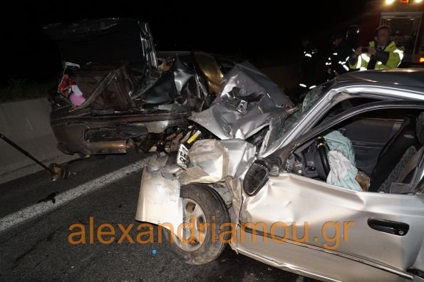 Χαμός ξανά στην Εγνατία: Καραμπόλα 4 αυτοκινήτων – Πέντε οι τραυματίες [εικόνες]  | iefimerida.gr 7