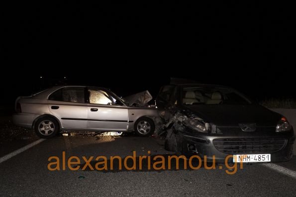 Χαμός ξανά στην Εγνατία: Καραμπόλα 4 αυτοκινήτων – Πέντε οι τραυματίες [εικόνες]  | iefimerida.gr 1