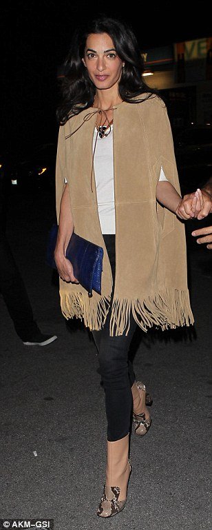 Το ακριβό γούστο της Αμάλ Αλαμουντίν: 20 ντυσίματα και η εξωφρενική τιμή τους [εικόνες] | iefimerida.gr 11