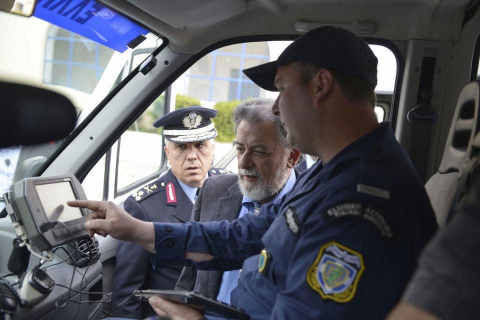 Αυτά είναι τα κινητά αστυνομικά τμήματα - Πρεμιέρα για την ομάδα ΑΕΤΟΣ της ΕΛ.ΑΣ. [εικόνες] | iefimerida.gr 0