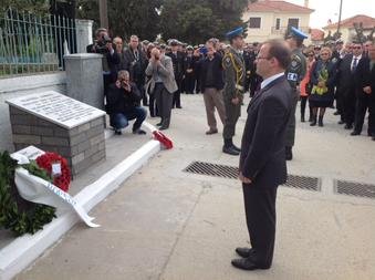 Αγριεύουν και οι Βρετανοί -Στεφάνι στη μνήμη του Σόντερς κατέθεσε ο Βρετανός πρέσβης [εικόνες] | iefimerida.gr 1