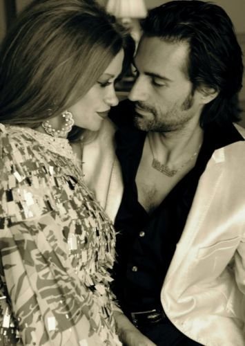 Η φωτογράφος Calliope απαντά στα σχόλια για τον νεότερο σύζυγό της [εικόνες] | iefimerida.gr 1