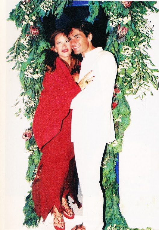 Η φωτογράφος Calliope απαντά στα σχόλια για τον νεότερο σύζυγό της [εικόνες] | iefimerida.gr 0