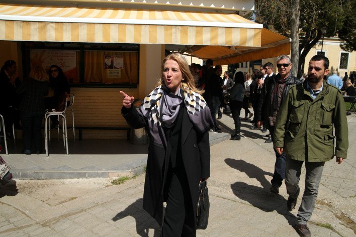 Το παρασκήνιο της δίκης Δούρου-Ντινόπουλου -Τι ζήτησε στην αγωγή της -Τι απάντησε ο πρώην υπουργός [εικόνες & βίντεο] | iefimerida.gr 2