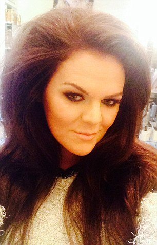 Ο κολλητός του στο σχολείο έγινε γυναίκα και την παντρεύεται! [εικόνες] | iefimerida.gr 5